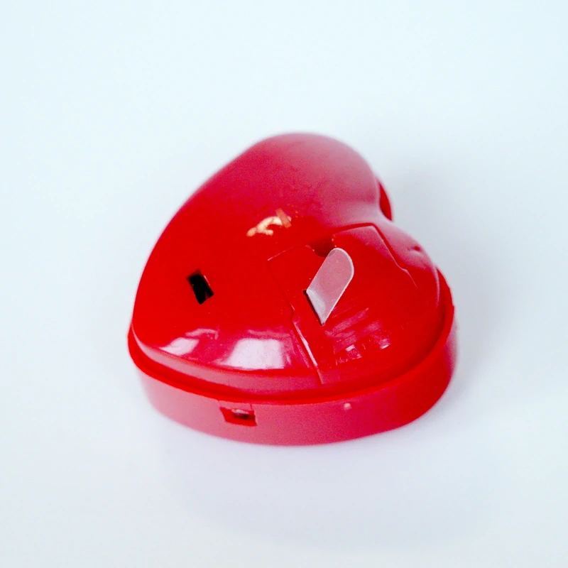 Nahrávací strojek do medvídka ve tvaru srdce 